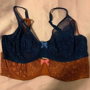 Victoria’s Secret Crochet Lace Demi Bra 38D